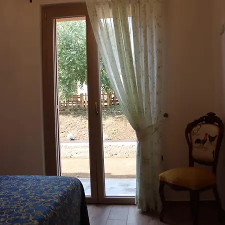 לינה וארוחת בוקר San Filippo Il Relax Della Campagna Con Vista Mare *